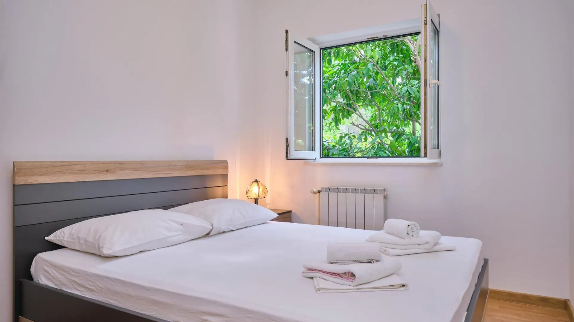 Apartment M6 Seget Vranjica